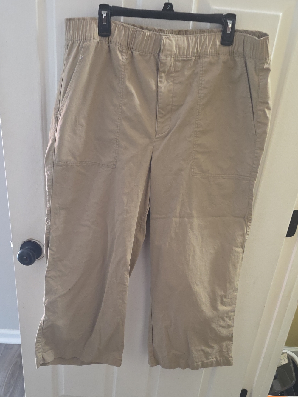 GAP Women's Tan Elastic-Waist Straight-Leg Chinos